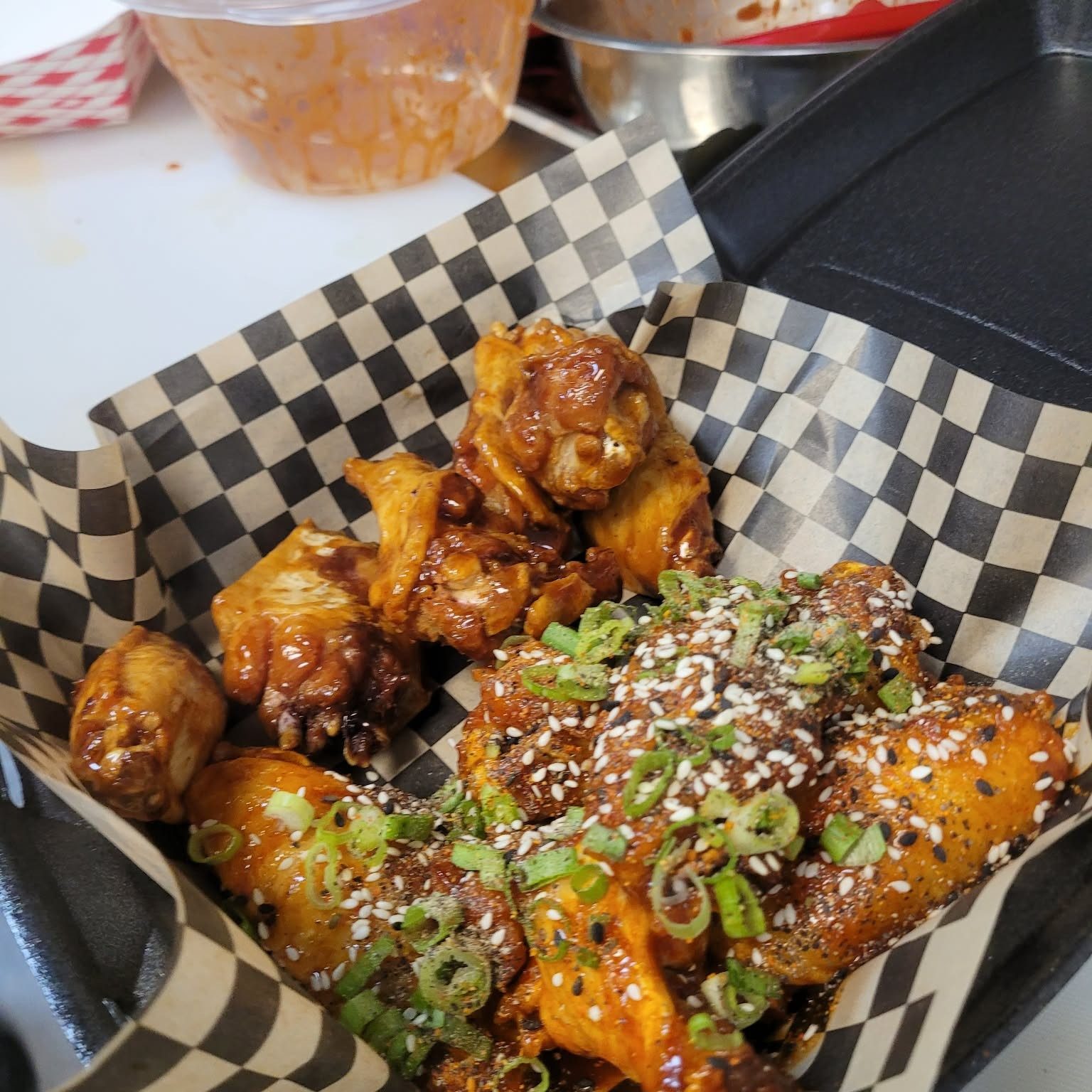 15 Wings Combo- 2 Flavors.